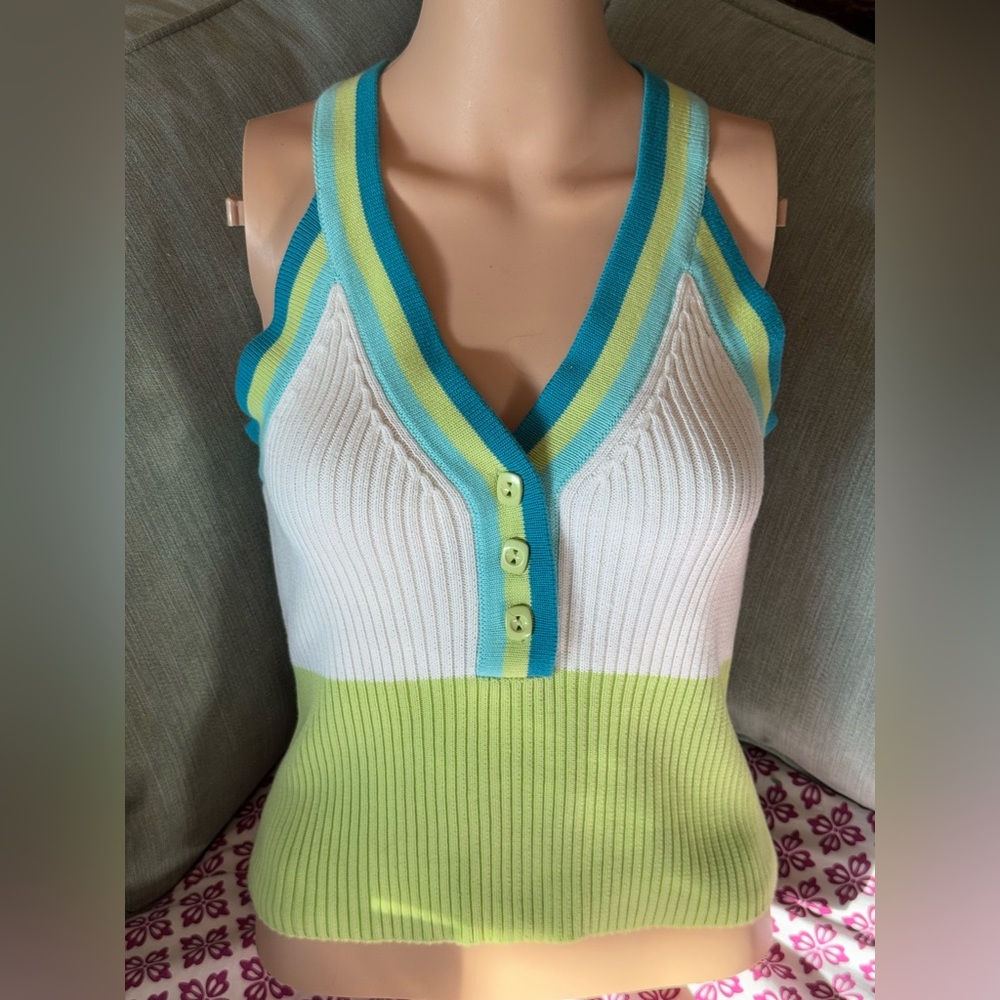 Vintage easel knitted collared tank top - like new, Women’s Size M